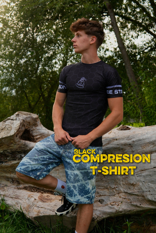 Black compresion T-shirt